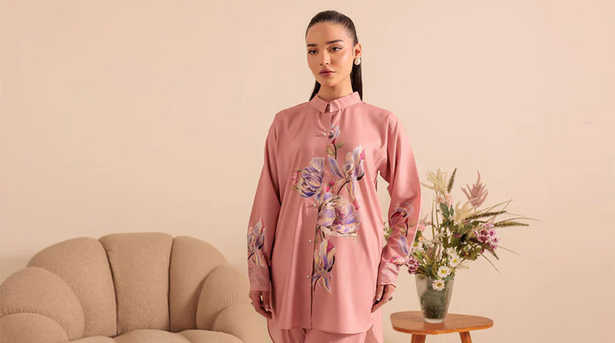 Vinaaya: Where Contemporary Fashion Meets Timeless Elegance