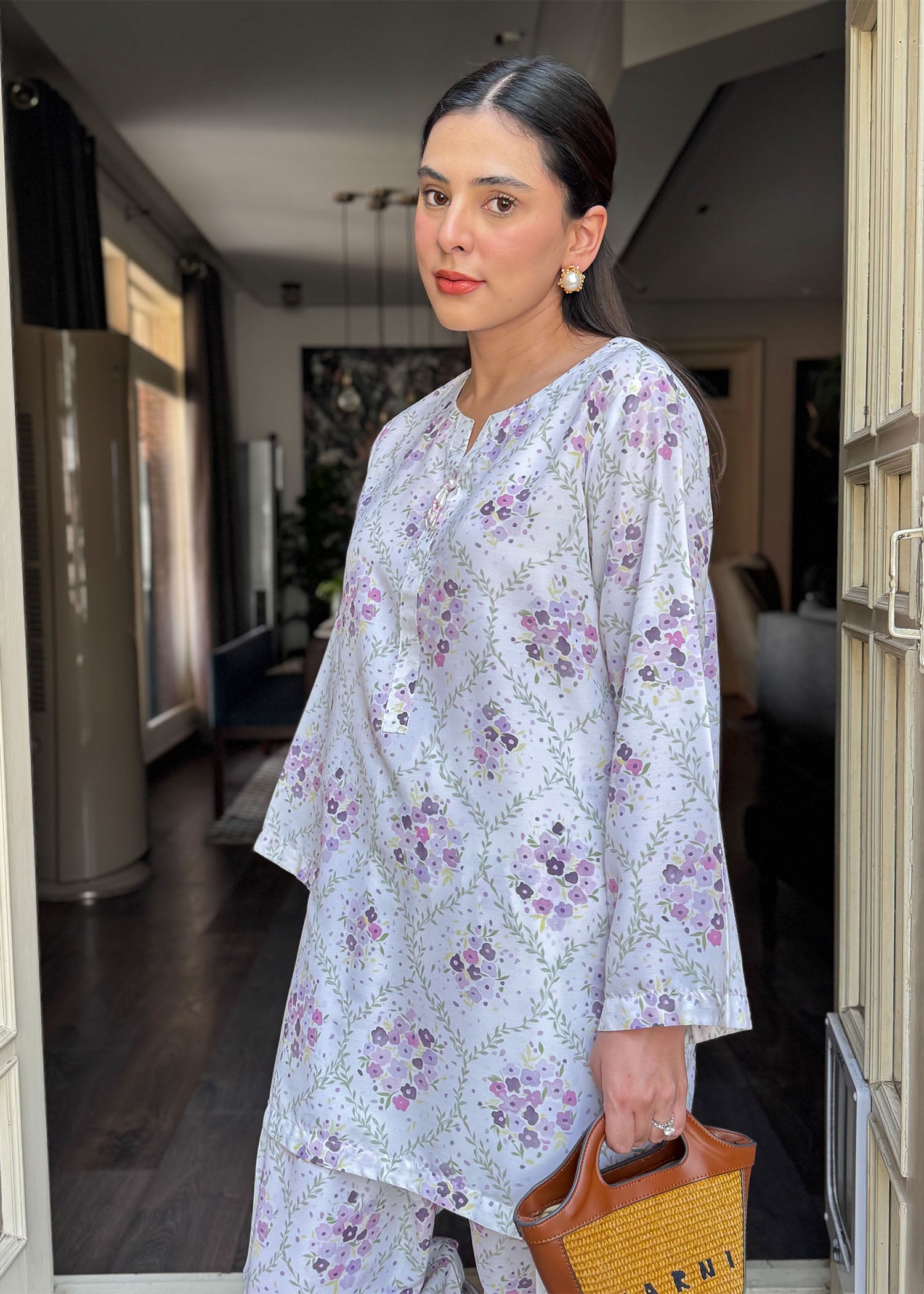 Kira - Client Diary